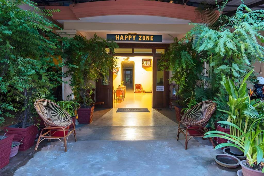 Happy Zone Hostel Siem Reap Exterior photo