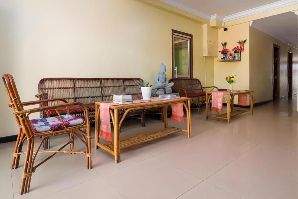 Happy Zone Hostel Siem Reap Exterior photo