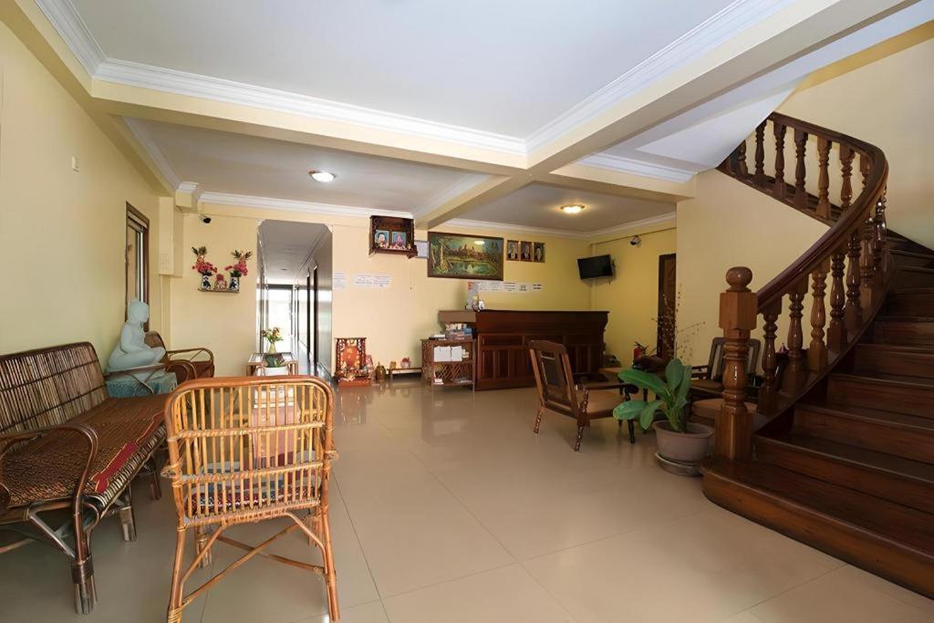 Happy Zone Hostel Siem Reap Exterior photo