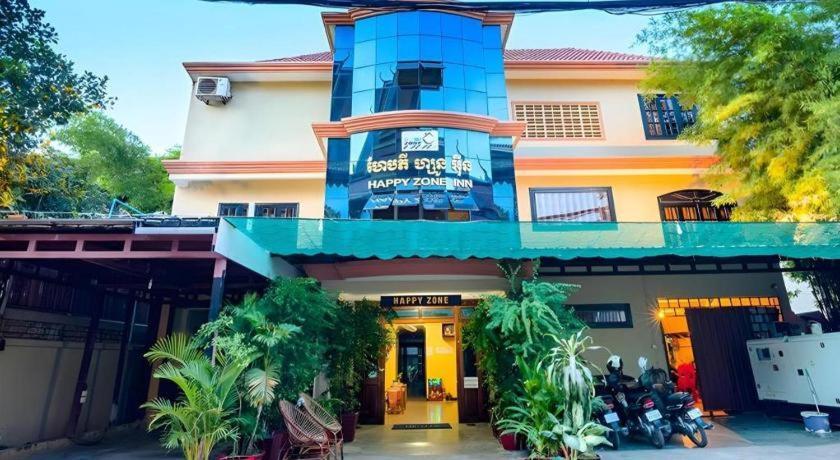 Happy Zone Hostel Siem Reap Exterior photo
