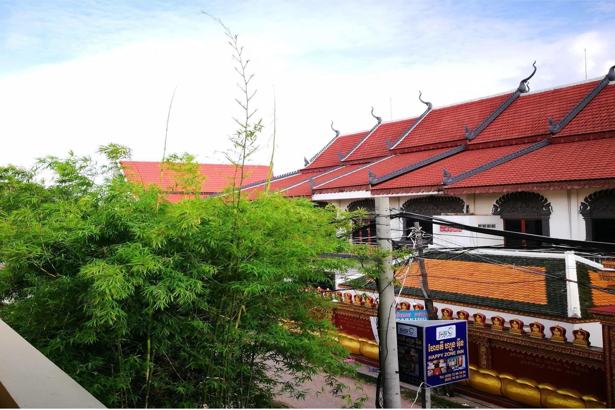 Happy Zone Hostel Siem Reap Exterior photo